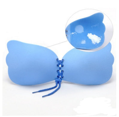 Large-size strapless adhesive push-up bra for women.