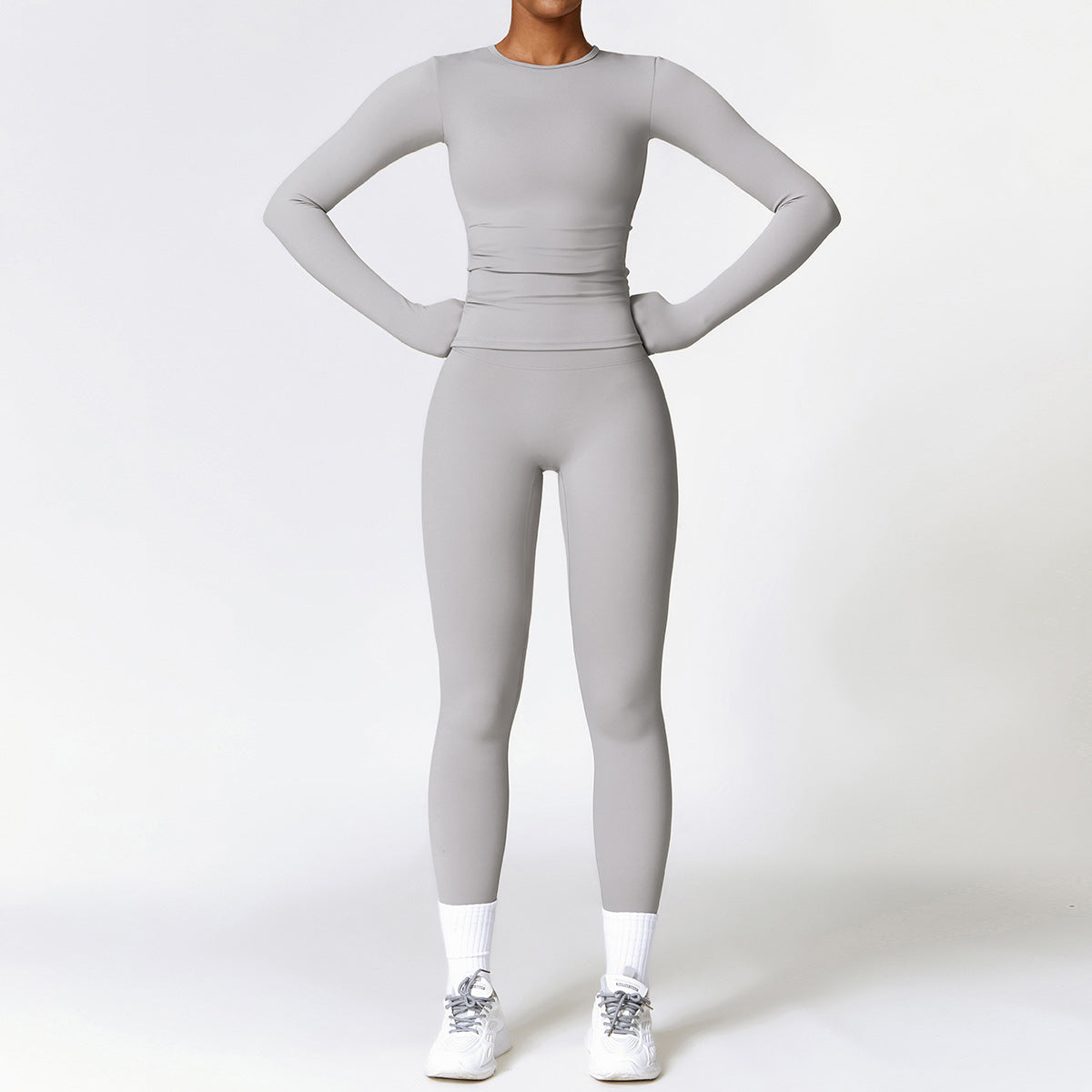 Brushed, quick-dry yoga set with long-sleeve top for high-performance workouts.